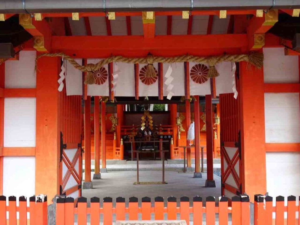 大原野神社の神殿